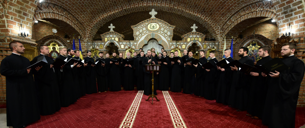 Muzica bizantină este ”muzica Duhului Sfânt” – susține conducătorul corului „Theologos” (VIDEO)