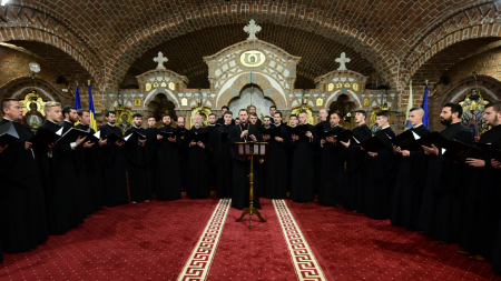 Muzica bizantină este ”muzica Duhului Sfânt” – susține conducătorul corului „Theologos” (VIDEO)