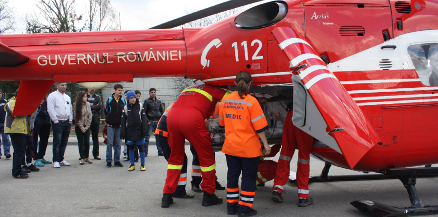 Victimă a unei explozii, cu arsuri pe jumătate din suprafața corpului