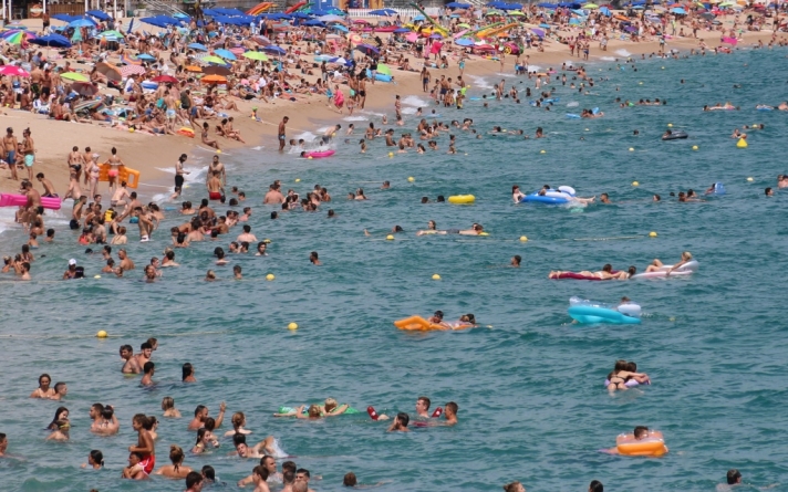 Mare cu tarife mici: s-a dat drumul programului ”Litoralul pentru toți”