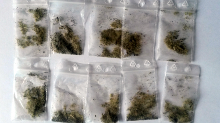 Plicuri care aduc vești proaste: cele cu substanțe interzise