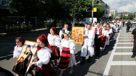 Procesiune în zi de sărbătoare