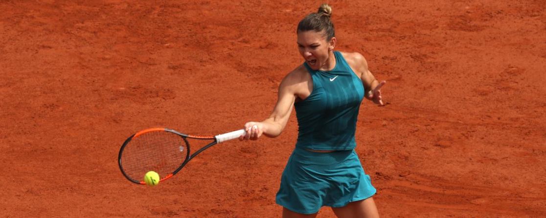 Simona Halep în sferturi. Wozniacki eliminată de la Roland Garros