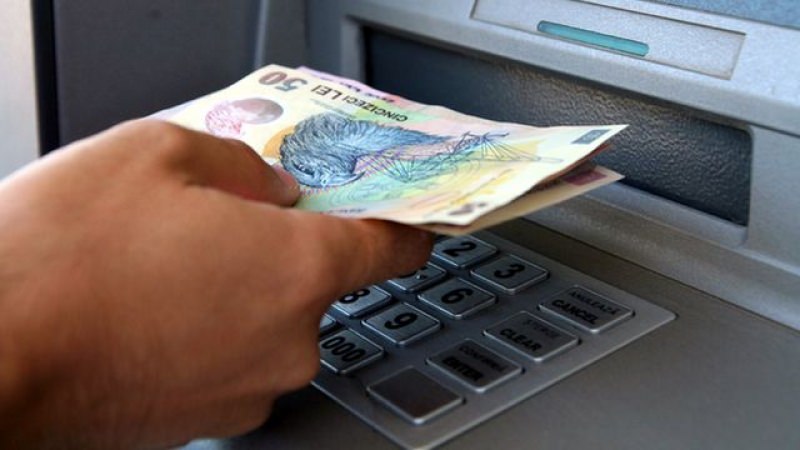 IPJ Maramureș: Aveți grijă de cardurile bancare și nu furnizați datele acestora pentru a nu avea surprize neplăcute