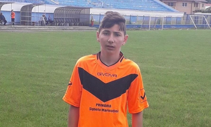 Un maramureșean are șansa să intre în lotul lărgit U15 al României