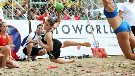Rezultatele din prima zi de la European Beach Handball Tour – Baia Mare
