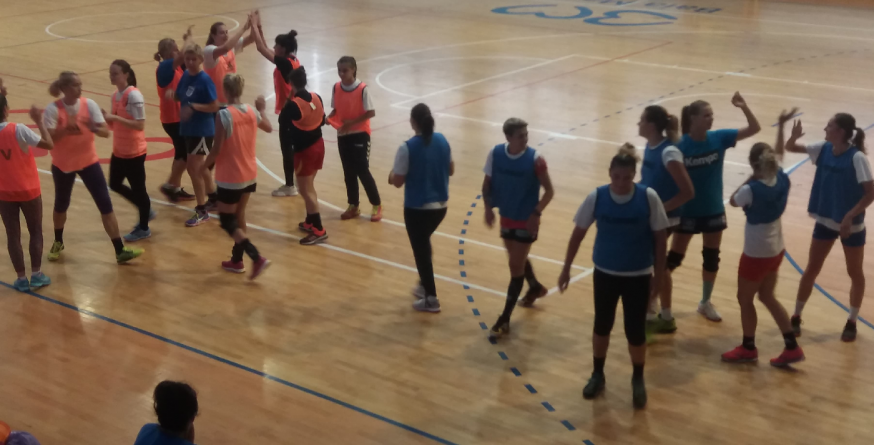 Handbalistele de la Minaur s-au reunit sub comanda lui Costică Buceschi