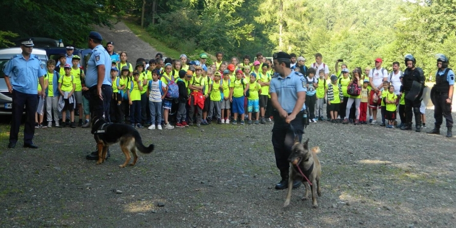 Tinerele speranţe ale baschetului băimărean, în tabără la Șuior
