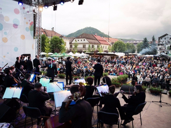 Castane de 2,3 milioane de lei