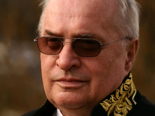 Şcolii Gimnaziale Copalnic-Mănăştur i se va atribui numele academicianului Augustin Buzura