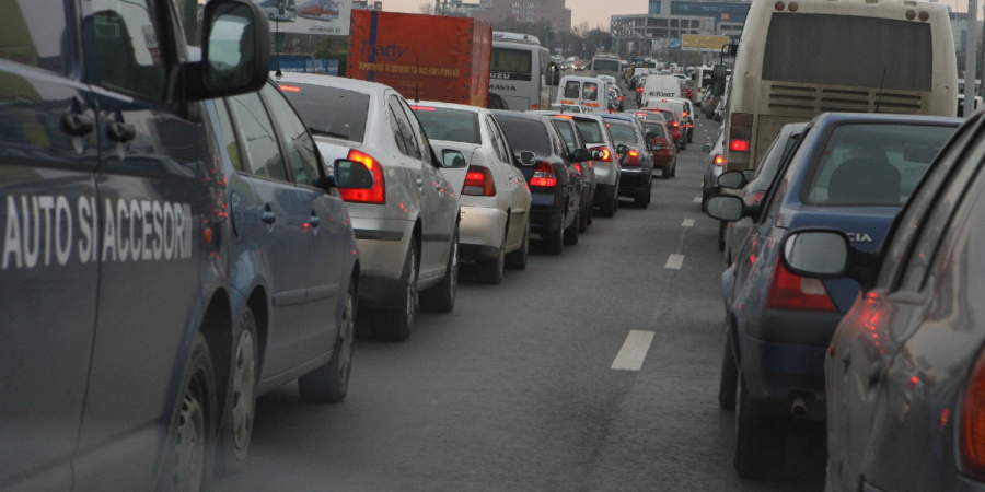 Oricât de mare e aglomerația, răbdarea, toleranța și respectul tot încap în trafic