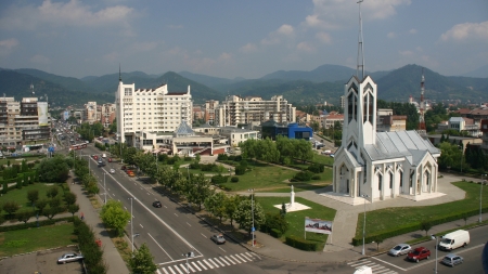 Util pentru toți maramureșenii:În țara noastră Comitetul Național a modificat unele aspecte! Vaccinații scapă de carantina nocturnă, copiii sub 12 ani de teste