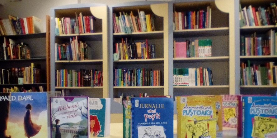Peste 3.600 de titluri noi de carte au intrat în biblioteca publică