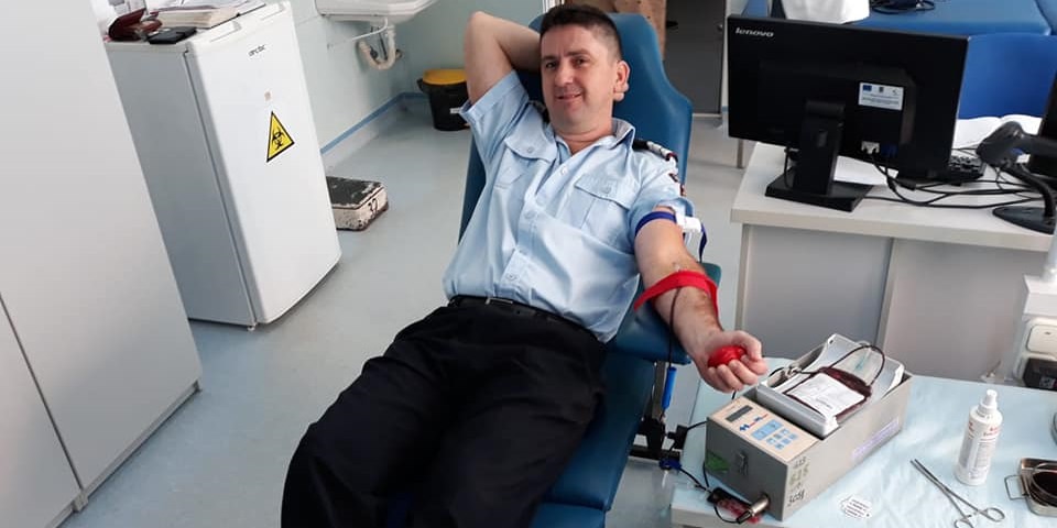 A curs sânge din venele unor pompieri maramureșeni