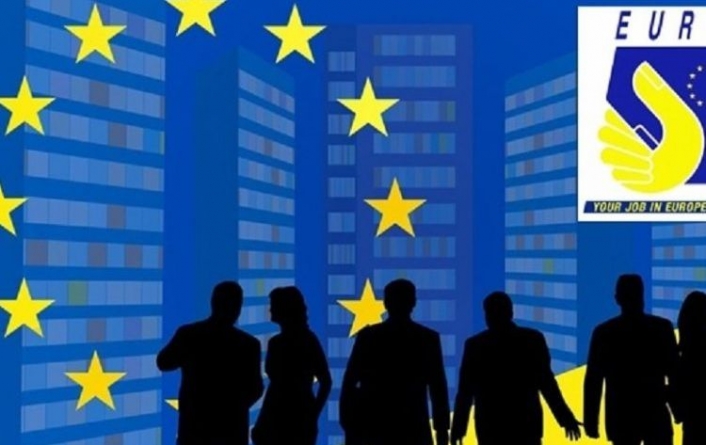 Mii de români au plecat la muncă în străinătate în primul semestru