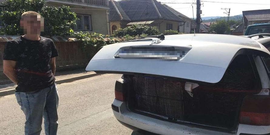 Avea în mașină vreo 7000 de pachete de țigări, dar niciun permis de conducere