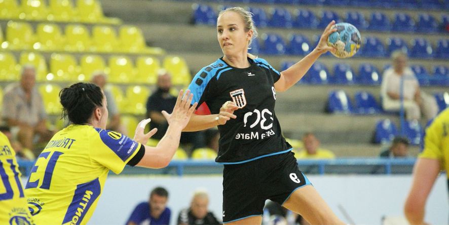 O jucătoare de la Minaur a pleacat după ce a evoluat doar câteva minute în Liga Florilor