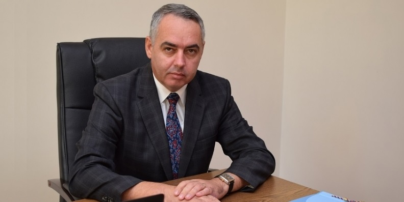 Prim-procurorul adjunct Bogdan Gabor participă la întâlnirea cu delegația Comisiei de la Veneția