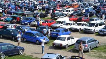 Se înmatriculează mașini second hand la greu
