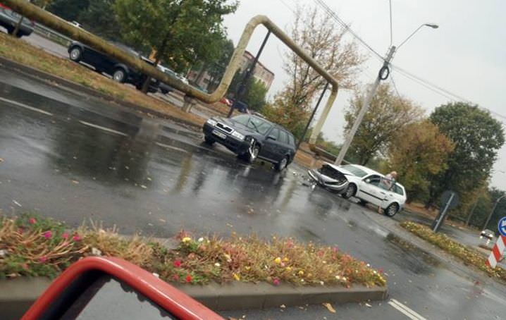 Când nu se dă prioritate se lasă cu stricăciuni