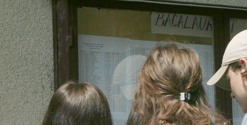 De 1,5 ori mai multe contestații decât candidați care au luat bacul