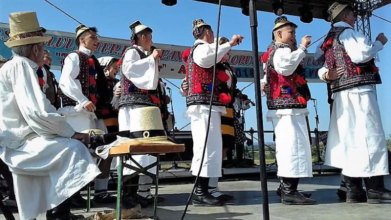 Mare activitate la noi: În județul Maramureș, voie bună și foarte multă bună și frumoasă distracție, se anunță la Târgul Cepelor, la Asuaj!