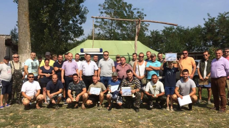 Un echipaj al ISU Maramureș, surprins că s-a ”bronzat” la pescuit
