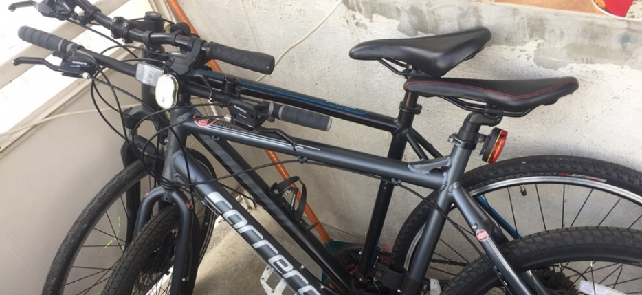 Două biciclete postate la „ia-mă, nene”. Și-au fost luate!