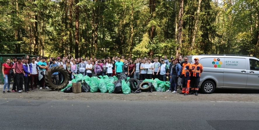 Participare record în Maramureș, la acțiunea ”Let’s Do It, Romania” (GALERIE FOTO)