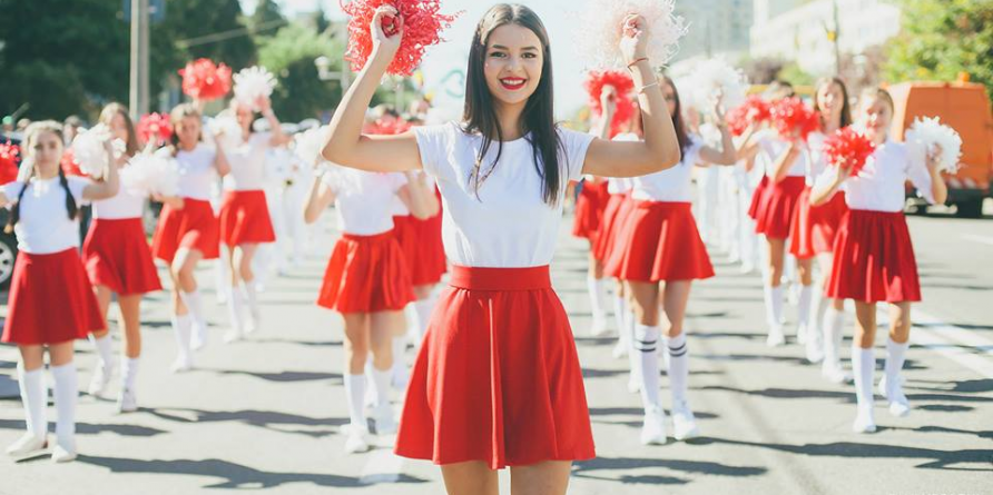 Parada Castanelor are loc sâmbătă, ora 13