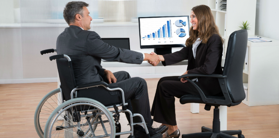 Spor de 15% la salariu pentru toate persoanele cu handicap grav sau accentuat