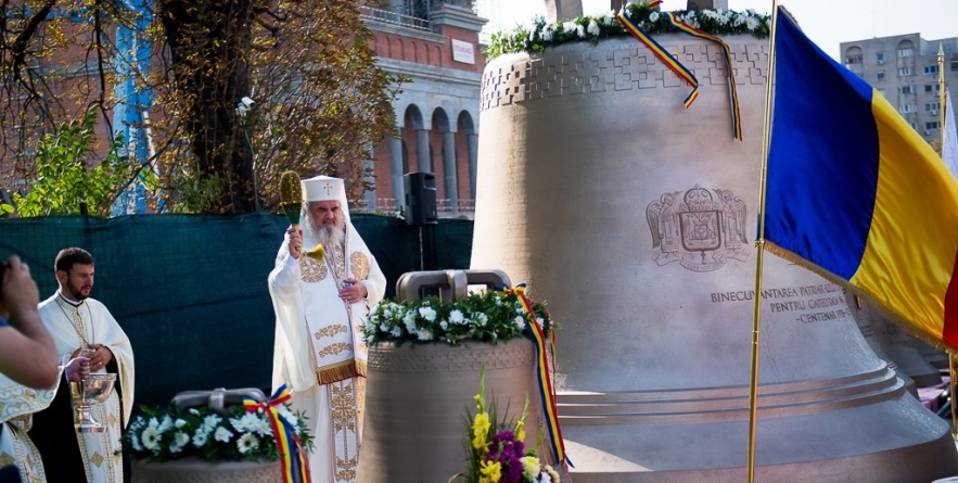 Au fost sfinţite cel şase clopote ale Catedralei Naţionale