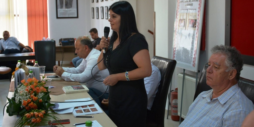 Bătălia pentru imortalizarea costumului popular din Borșa (GALERIE FOTO)