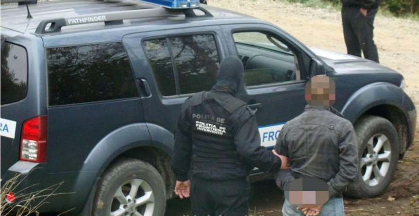 Un maramureșean căutat de autorități a fost prins la vamă; Este condamnat la închisoare pentru infracțiuni la regimul circulaţiei