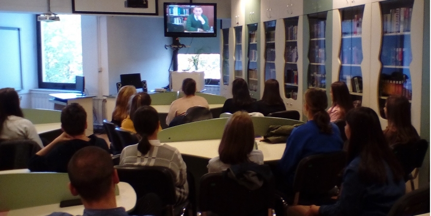 Liceeni băimăreni la taclale cu vice-consulul Ambasadei SUA în România