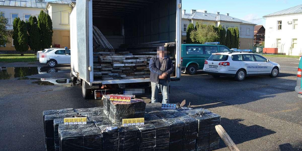 Au pus capac unei încercări de contrabandă cu țigări prin ”metoda capac” (VIDEO)