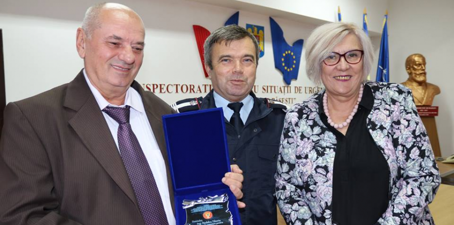 A primit de două ori Ordinul ”Bărbăție și Credință”, iar azi e prima lui zi de pensie