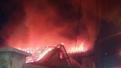 Patru incendii au izbucnit la locuințe din Baia Mare, Vișeu de Sus și Hovrila