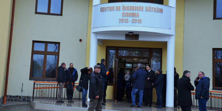 Centrul de îngrijire pentru bătrâni de la Coruia  a fost inaugurat, dar va fi funcțional doar de la anul (GALERIE FOTO)