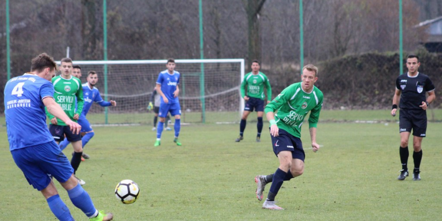 Recea – cu un jucător în plus și cu două puncte în minus