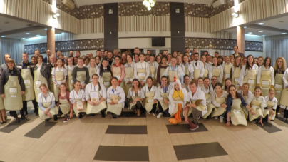 La concursul culinar ”Costa”, străinii au apreciat cel mai mult ”dulceața de lapte” maramureșeană