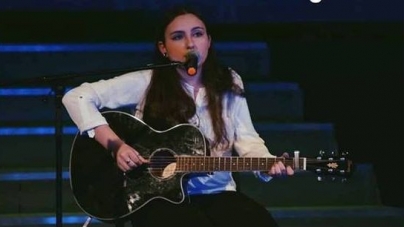 Acoustic live evening, cu Ilinca Pleș