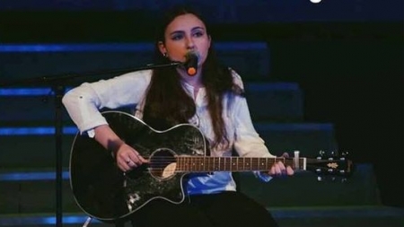 Acoustic live evening, cu Ilinca Pleș