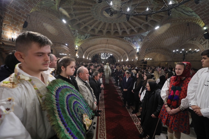 Despre Marea Unire, la Catedrală, în prima duminică a Postului Crăciunului (GALERIE FOTO)