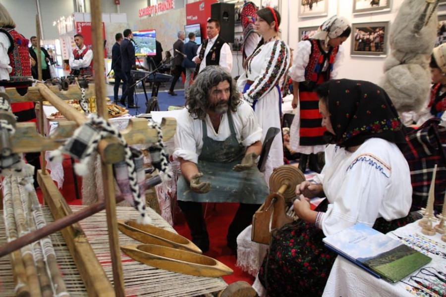Maramureșul, o prezență de excepție la Târgul de Turism al României (GALERIE FOTO)