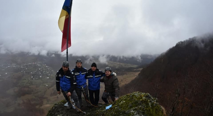 Au pus tricolorul pe înălțimi (GALERIE FOTO)