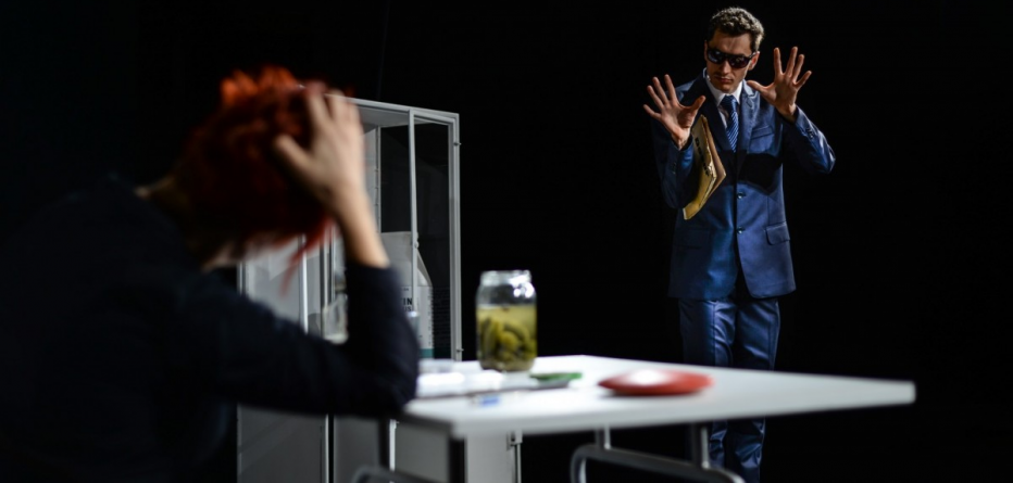 ”Albastru. Galben. Roșu” – sunt culorile zilei la Teatrul Municipal