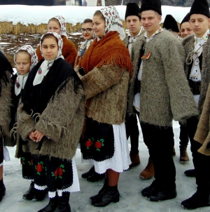 Cum vor sărbători românii Crăciunul și Revelionul în anul pandemiei. Anunțul lui Raed Arafat