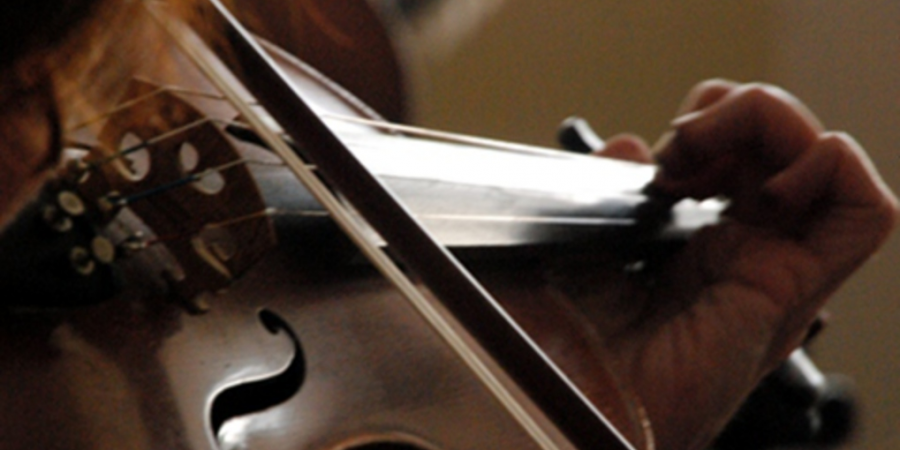 ”Tradiții cu Speranță”, concert caritabil pentru susținerea unui tânăr violonist