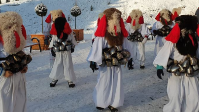 La cumpăna dintre ani: Tradiții și obiceiuri fascinante de Anul Nou în Maramureş